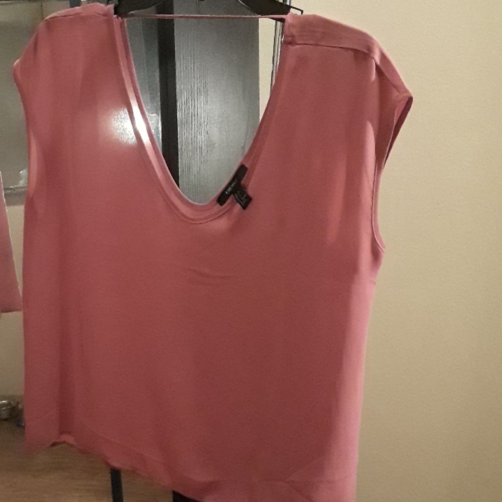 Blouse - Picture 2 of 4